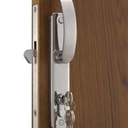 Sürgülü kapı kilit seti. Elit yüzme mont karşılıklı